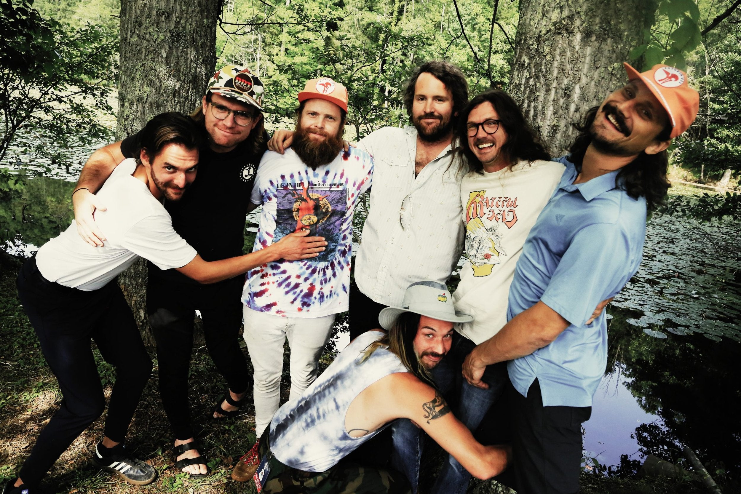 The band futurebirds who use shopify to power a fan club that rewards superfans with content, blogs, and more