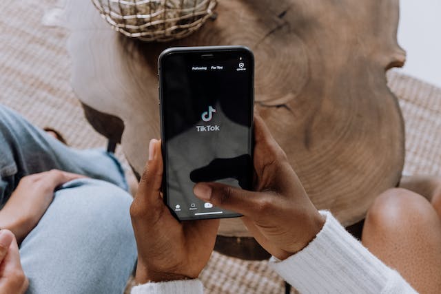 The Power of Building a Direct Fanbase on Shopify