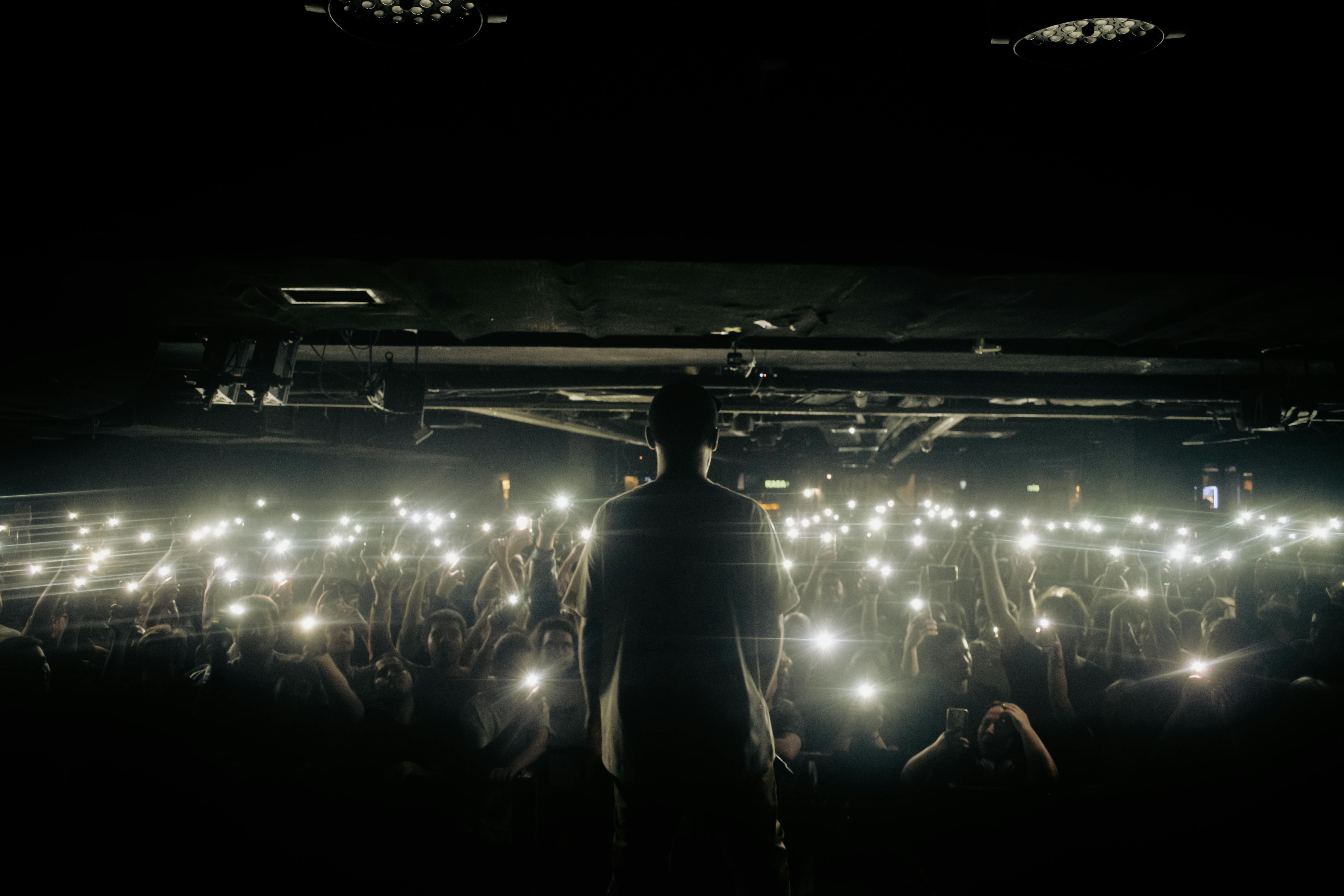 The No-Stress Guide to Artist Fan Clubs